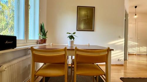 Oulu Apartment | Oulu Modern 2BR with Sauna, Patio and Parking, 10 min to Center