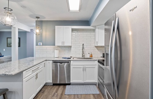 Lake Ozark Condo | Our Cove Retreat - Perfect for Wave-Free Swimming, Tanning & Prime Location Fun!