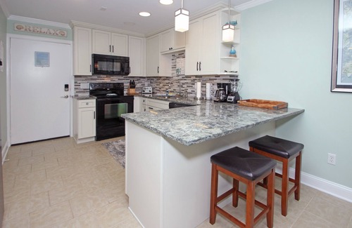 Folly Field Villa | our "Escape from New York"n4 person maximum occupancy
