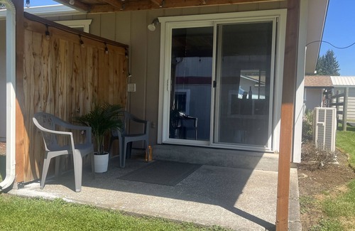 Centralia Condo | Our Happy Place 1BR Condo