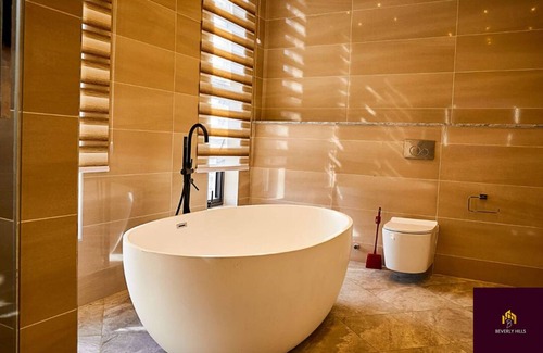 Kumasi Hotel | Our Hotel boasts a delightful blend of modern amenities and cozy ambience.