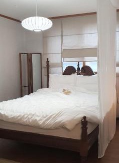 Seo-gu Apartment | Our moment, Dunsan, Central Daejeon, 2 bedroom beautiful flat, freeparking, cafe bistro with many options