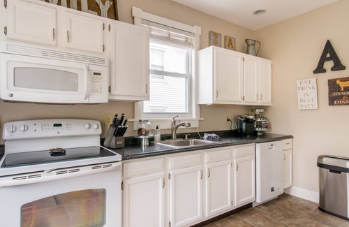 Highland Falls House | Our Rockbound Highland Home - 2 Blocks from Thayer Gate - 1/2 Block to Main St.