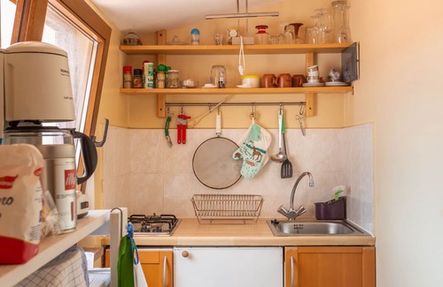 Magomadas House | Our sea view house offers space on 400 square meters for 2-10 people