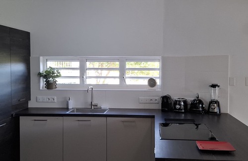 Salina Villa | Our very centrally located family home. Mambo Beach 5 min and Willemstad 10 min.