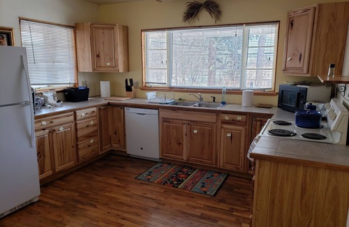 East Colorado Springs House | Our Villa, in the center of Colorado Springs with great views of Pikes Peak.