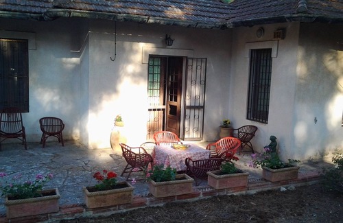 Santa Caterina Cottage | Outbuilding of an old villa 10 minutes from the sea: unit 1