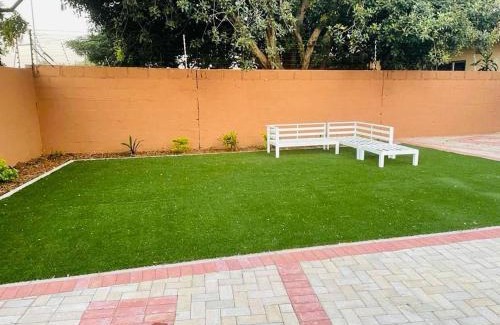 Gaborone Apartment | Out of Ordinary 3beds BKT Plot 15298