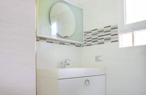 Bonalaccia-Filetto Apartment | Outbuilding of cottage in quiet hamlet