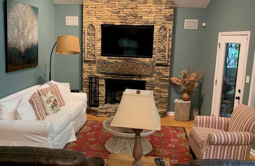 Cullowhee House | Outdoor Living with bed swing and tv! Close to Lake Glenville!