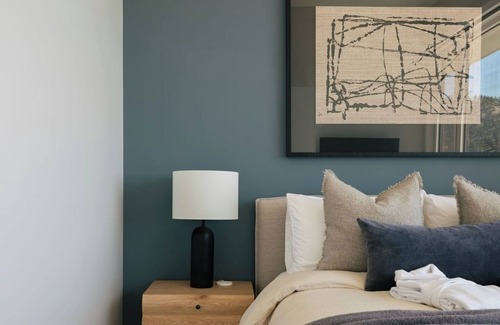 Okanagan-Similkameen Bed & Breakfast | Outdoor Wellness Awaits | Nordic Spa Circuit | Skaha Suite at Bialto B&B