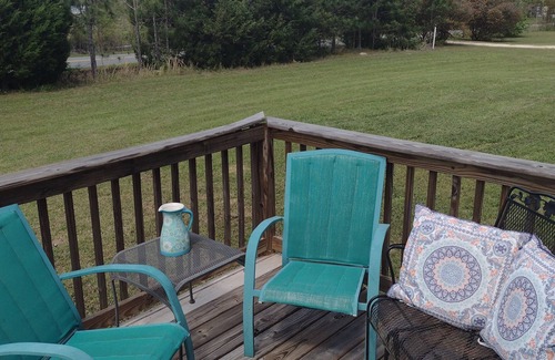 Blountstown House | Outdoorsman's Paradise with wide open spaces and pet friendly! n
