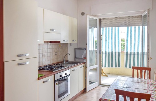 Migliarino Apartment | Outside Pisa welcomes you this practical and cozy apartment.
