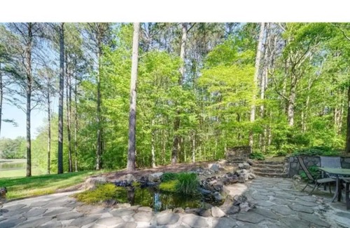 Rockwell House | Outskirts of Heaven - enjoy a mountain feel just minutes from the city!