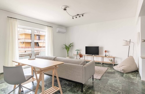 Papagou-Holargos Apartment | Outstanding 2BR Apartment in Cholargos