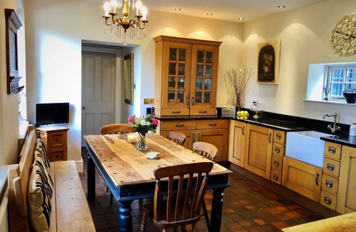 Matlock House | Outstanding Large Period Property With Breath Taking Views Sleeping Up To 19