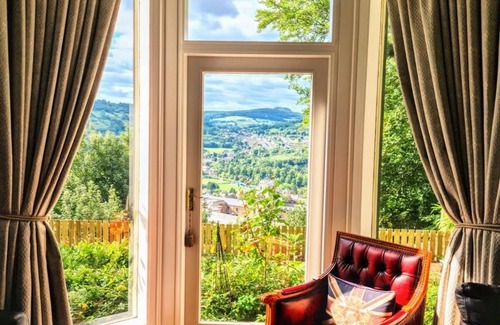 Matlock House | Outstanding Large Period Property With Breath Taking Views Sleeping Up To 19