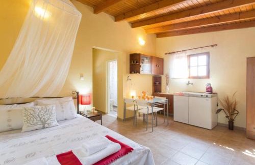 Saronikos House | Outstanding Panoramic View, 10΄ beach, 20΄ airport