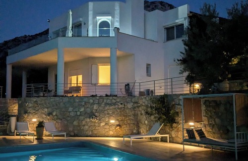 Palaia Epidavros House | outstanding seaview villa with private pool (to 8 persons)
