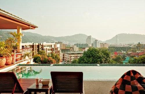 Patong Villa | Over the Moon villa