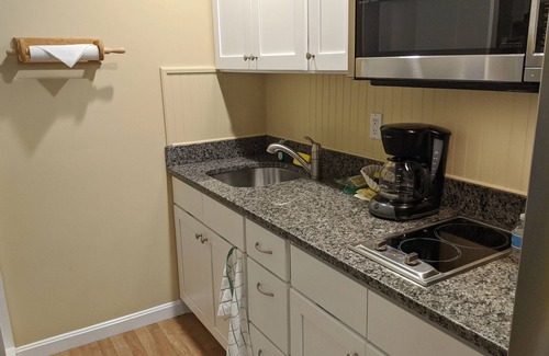 Falmouth Heights Condo | Overlooking Falmouth Heights Beach! InnSeason Captains Quarters.