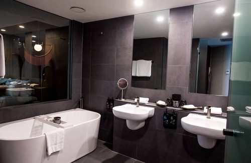 Fortitude Valley Hotel | Ovolo The Valley Brisbane