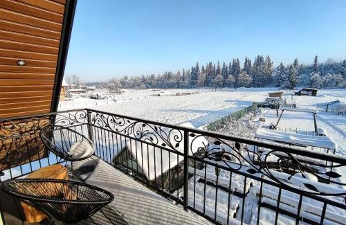 Witow Apartment | Owca za płotem