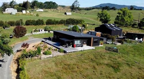 Waikino House | Owharoa Cabin