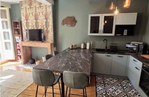 Dijon Centre Ville Apartment | Owl Prestige, The heart of Dijon (3 stars)