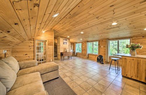 Owls Head Apartment | Owls Head Studio - Walk to Beach and Lighthouse!