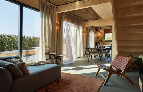 Appelscha House | Own bar, own swimming pool, own sauna, own. everything.