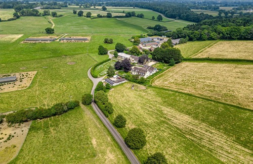 Chippenham Cottage | OXEN COTTAGE @ NABLES FARM, pet friendly in Upper Seagry
