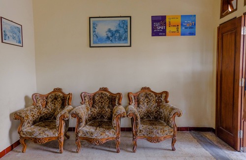 Beru Hotel | OYO 1847 Hotel Maya