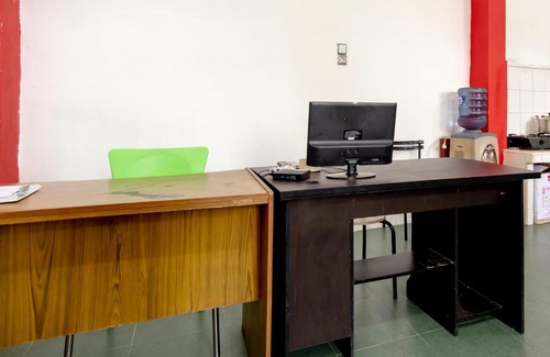 Medan Hotel | OYO 1874 Joh - Je Guest House
