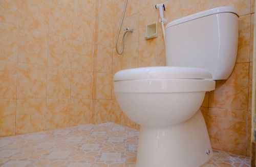 Blitar Hotel | OYO 2826 Panderman Residence
