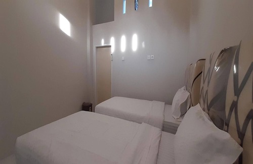 Padang Hotel | OYO 3414 Gurita Residence Syariah