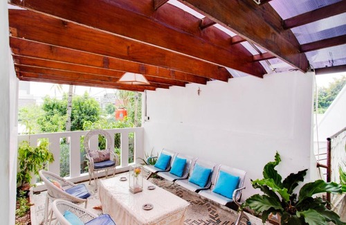 Mampang Prapatan Hotel | OYO 3725 Sisca Guest House