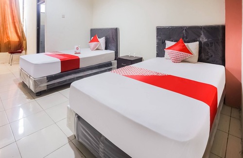 Makassar Hotel | OYO 3970 Hotel La Macca Makassar