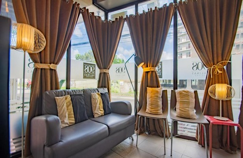Lahug Hotel | OYO 707-908 Salinas Suites
