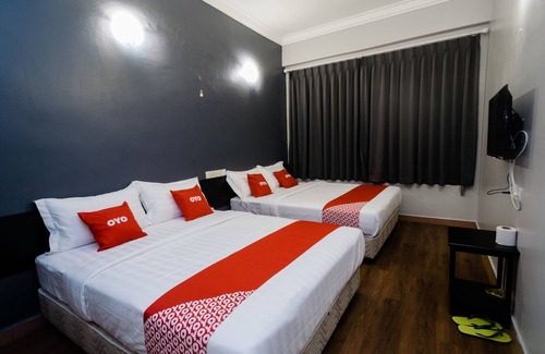 Sibu Hotel | OYO 89578 Dung Fang Hotel No. 1 Sibu