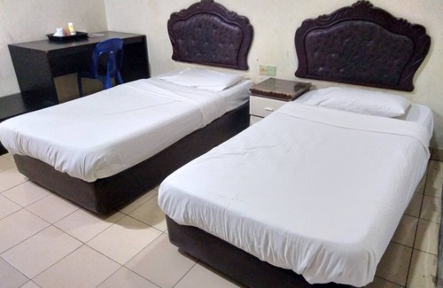 Limbang Hotel | OYO 90376 Centre Point Hotel