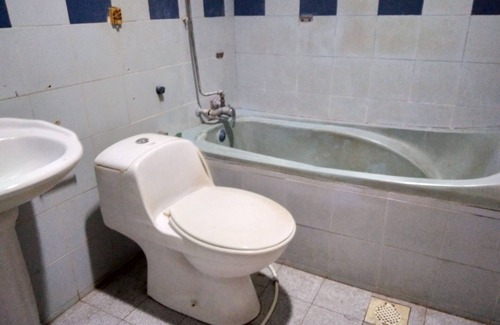 Limbang Hotel | OYO 90376 Centre Point Hotel