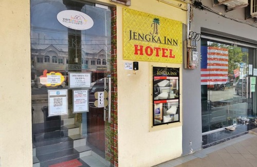 Jengka Hotel | OYO 90458 Jengka Inn
