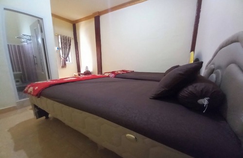 Bailangu Hotel | OYO 90731 E-kreasi Home