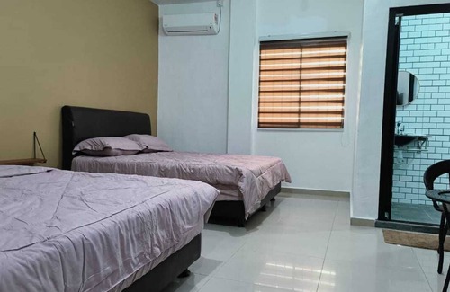 Kuala Rompin Hotel | OYO 90857 Hotel Kong Jing
