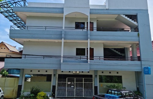 Balikpapan Hotel | OYO 91266 Markoni 18 Guest House