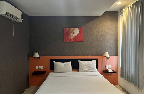 Palangkaraya Hotel | OYO 92472 Tri Homestay