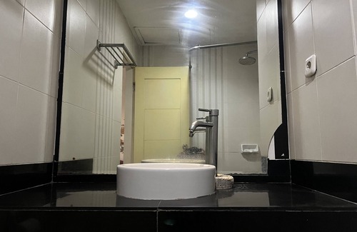 Palangkaraya Hotel | OYO 92472 Tri Homestay