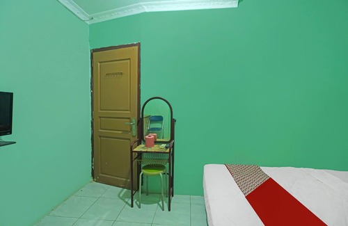 Batam Hotel | OYO 92496 Faraas Homestay Syariah
