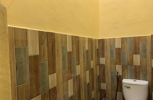 Makassar Hotel | OYO 92899 Penginapan Laota Syariah Near Rumah Sakit Islam Faisal Makassar
